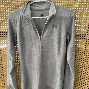 The North Face, small, gray, 1/4 zip, active top